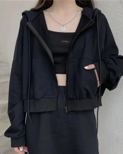 Siyah Crop Hırka
