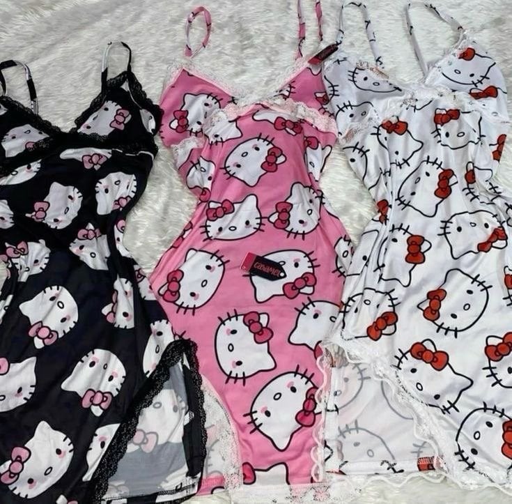 Siyah Hello Kitty Gecelik