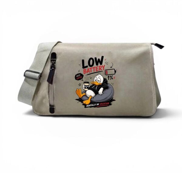 Bej Low Battery Duck Baskılı Postacı Çanta