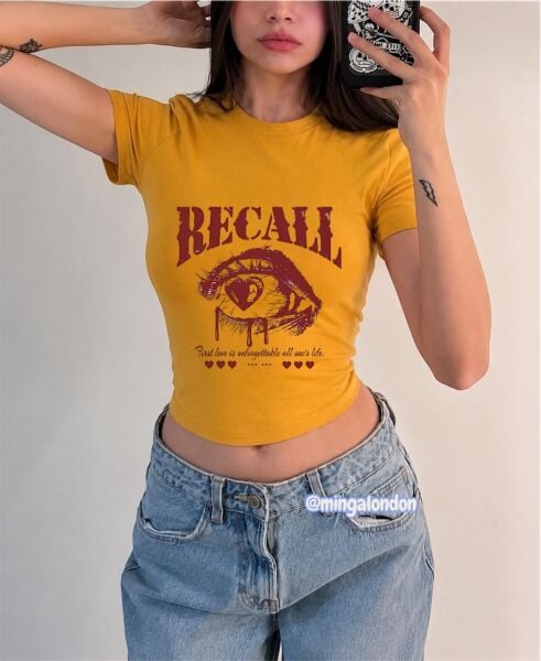 Recall Göz Baskılı Kemer Boy Y2K Kısa Kollu Crop