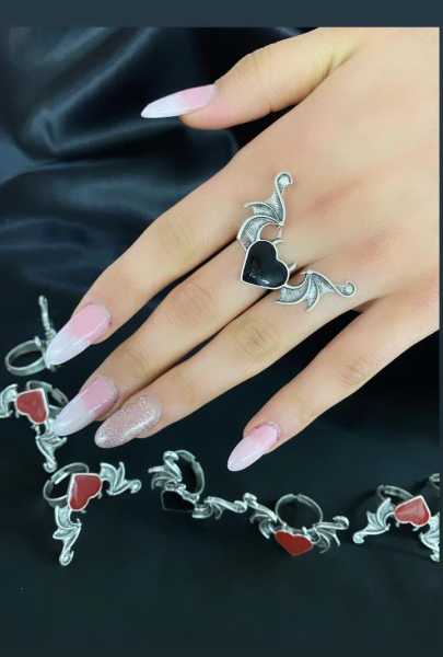 Wings Devil Black Heart Yüzük