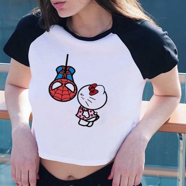 Spider-Man & Hello Kiitty Baskılı Reglan Kol Beyaz Crop