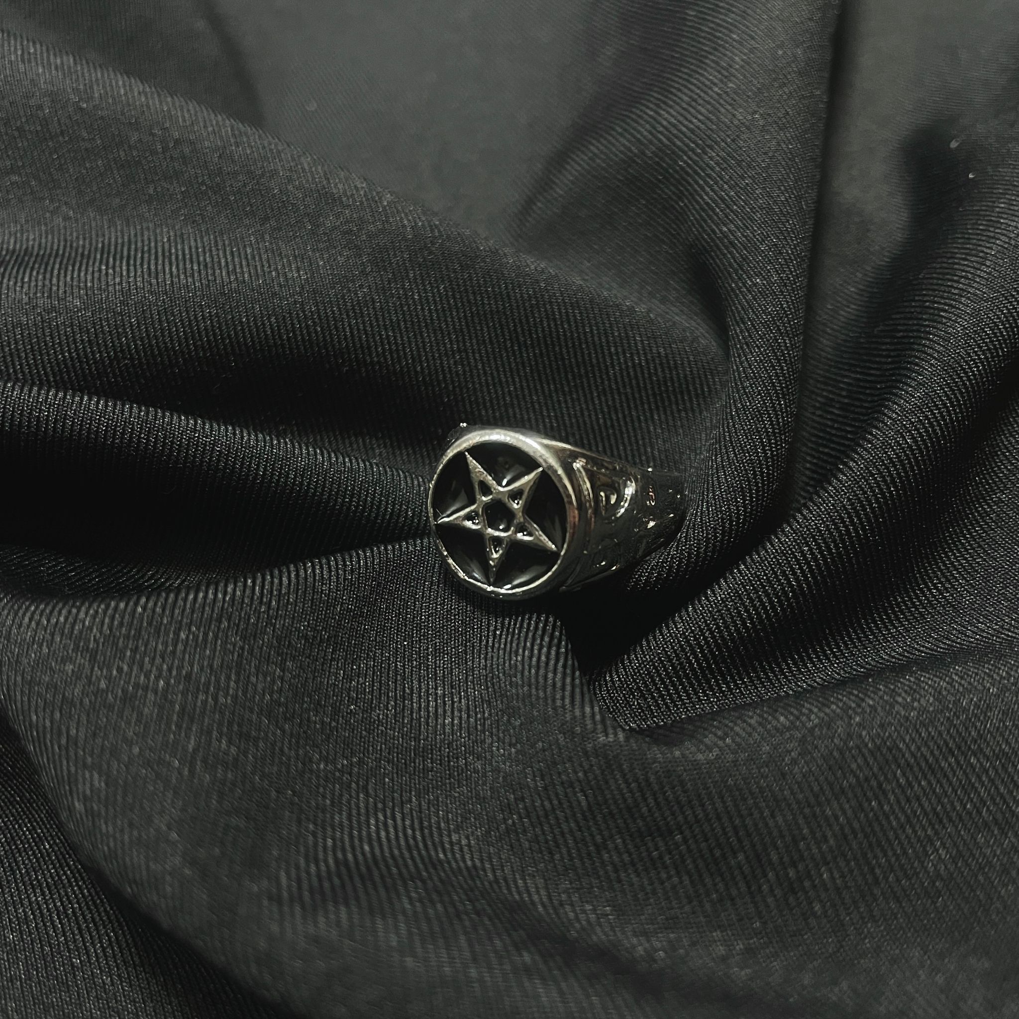 Pentagram Yüzük