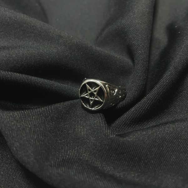 Pentagram Yüzük