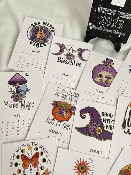 Witch Vibes 2023 Standlı Masa Takvimi