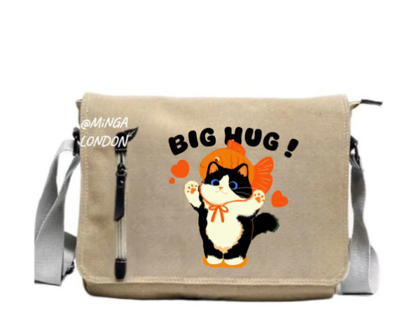 Bej Big Hug Cat Postacı Çantası