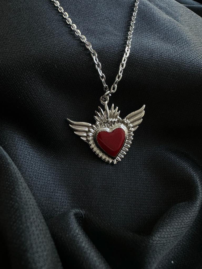 Red Angel Heart Kolye