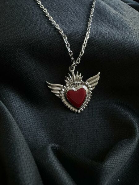 Red Angel Heart Kolye