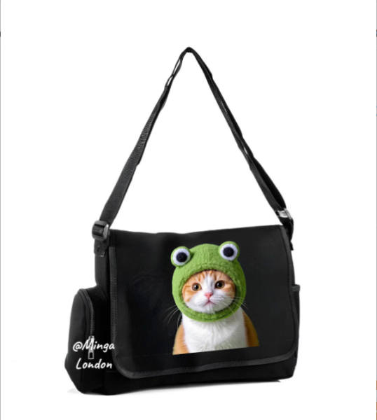 Siyah Cute Cat Postacı Çantası