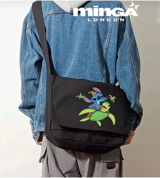 Siyah Stitch With Turtle Postacı Çantası