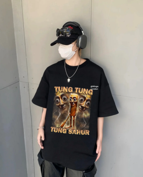 Unisex Tung Tung Sahur Baskılı Bisiklet Yaka T-Shirt