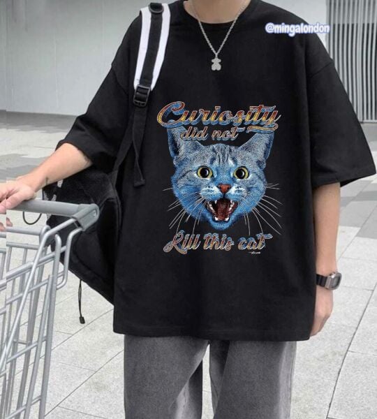 Curiosity Did Not Kill This Cat Baskılı Siyah T-Shirt