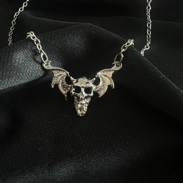 Wing Skull Kolye