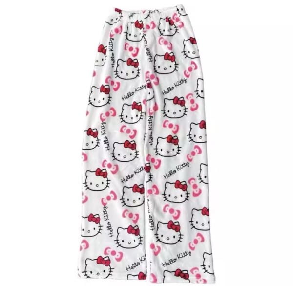Beyaz Hellp Kitty Peluş Eşofman