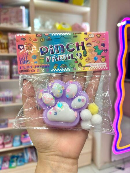 Orta Boy Mor Beyaz Pati Squishy