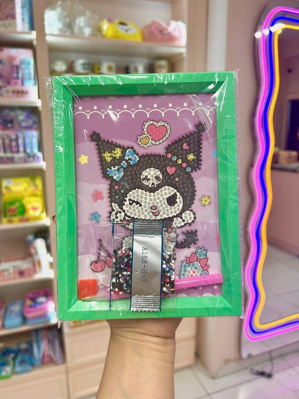 Yeşil Kuromi Temalı Çerçeveli Taşlama Seti