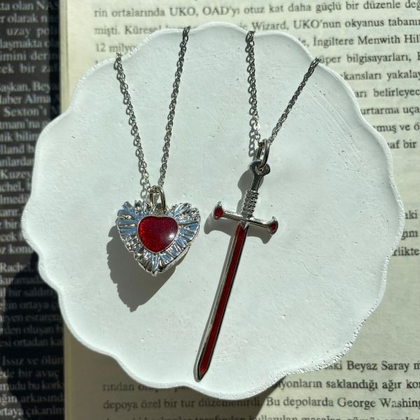 Kırmızı Pamuk Prenses ve Avcı Çift Kolye