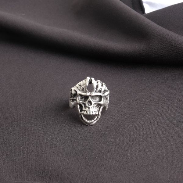 Gothic Screaming Skull Yüzük