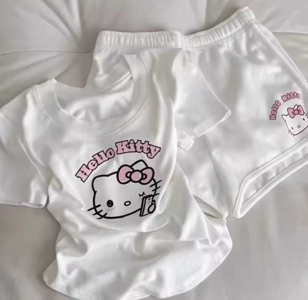 Beyaz Hello Kitty Pijama Takımı