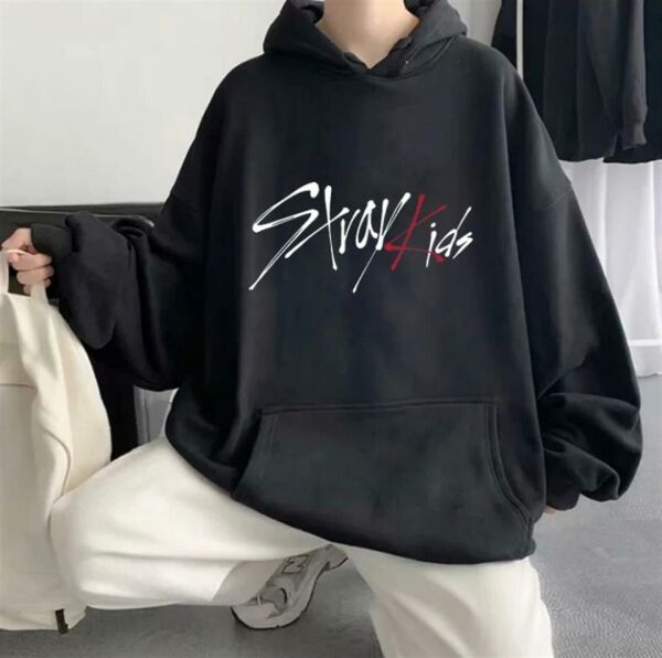 Stray Kids Siyah Kalın Kumaş Kapşonlu Sweatshirt