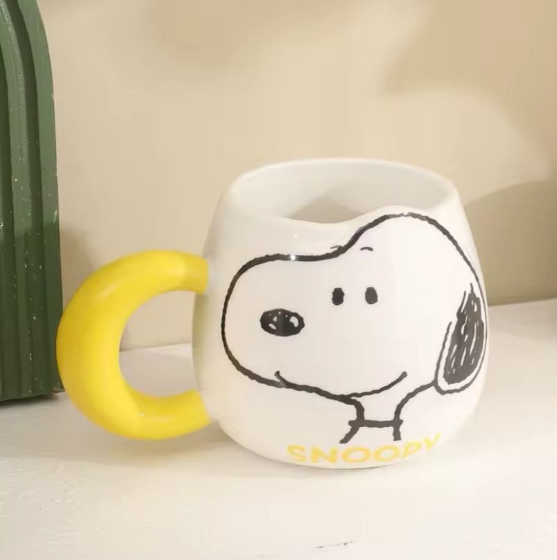 Sarı Snopy Kupa