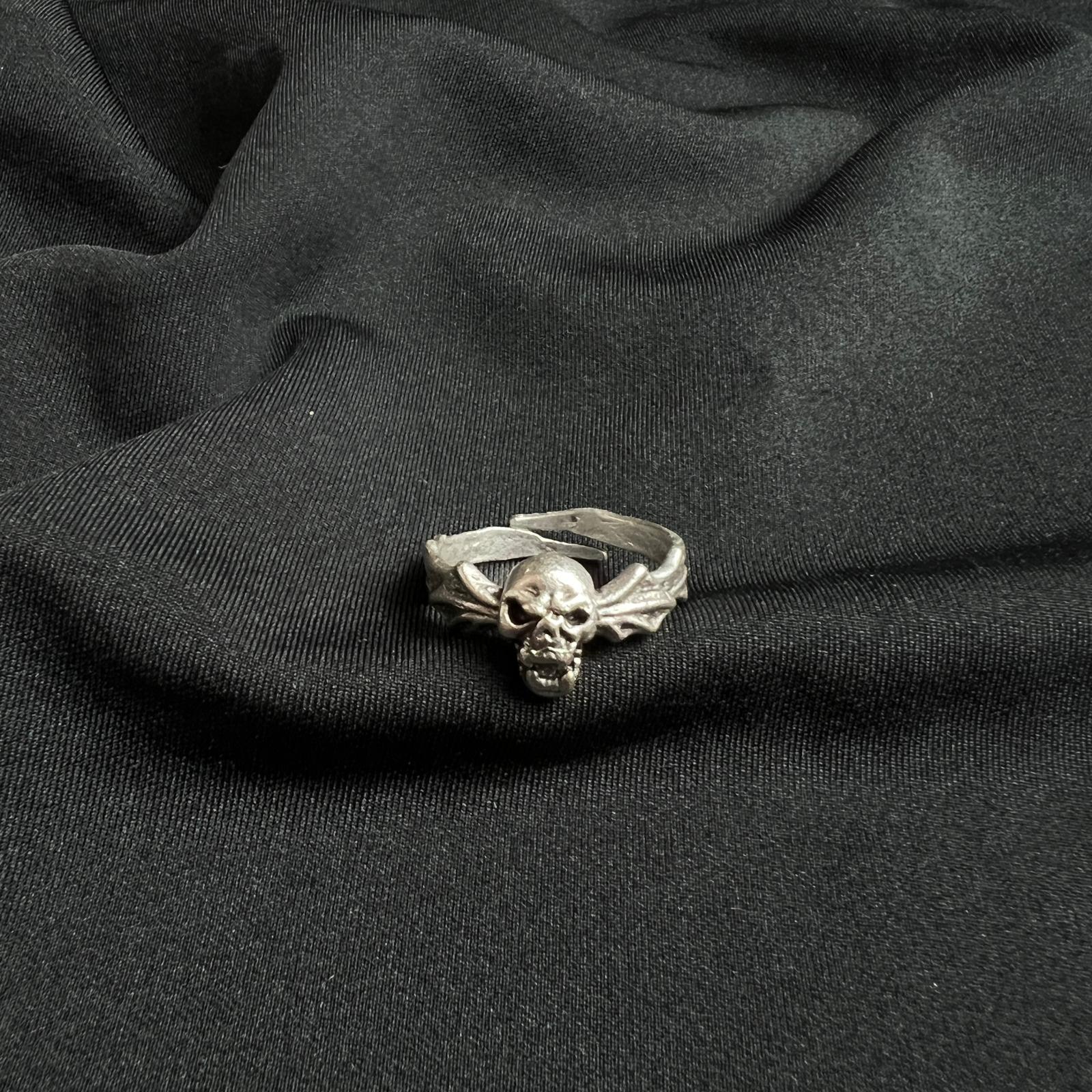 Gothic Riding Skull Yüzük