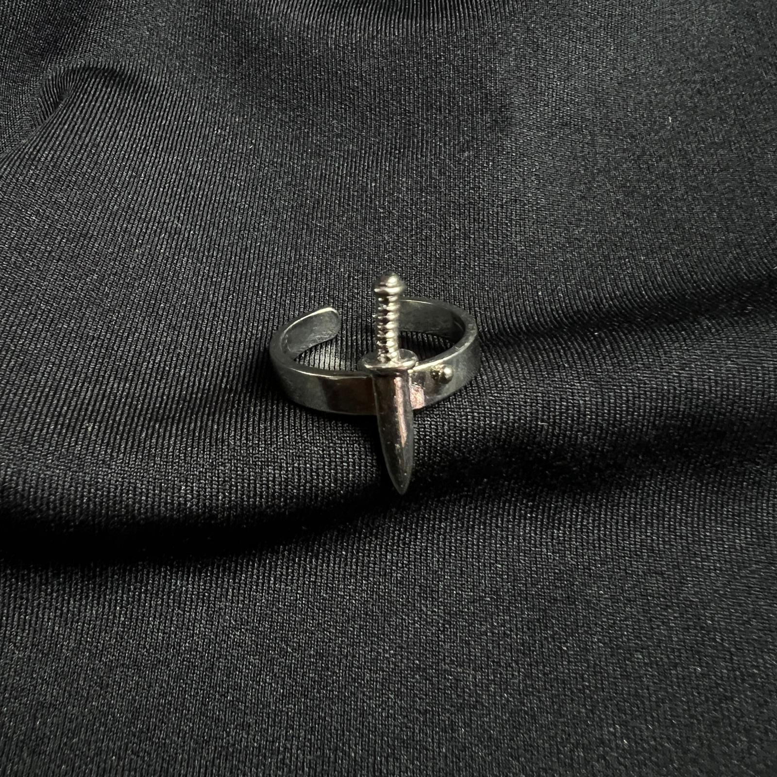 Gothic Sword Yüzük