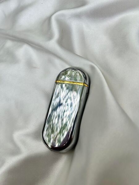 Metalik Gold Detaylı Çakmak Modeli