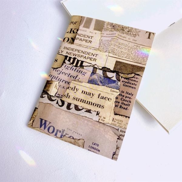 Grunge Newspaper Baskılı Mini Çizgisiz Defter