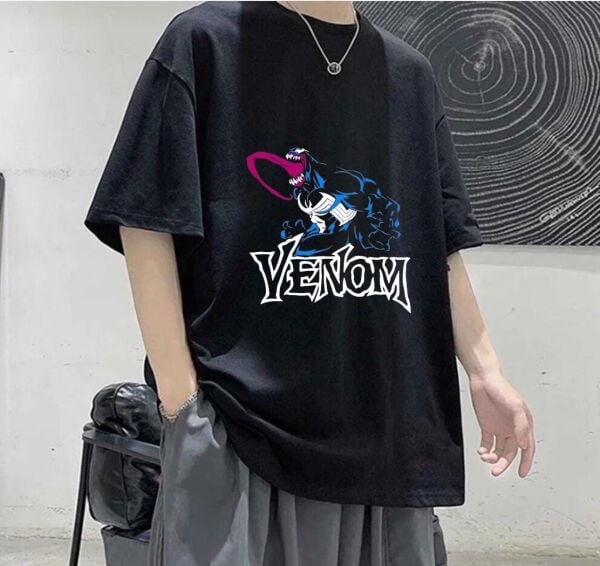 Venom Baskılı Siyah T-Shirt
