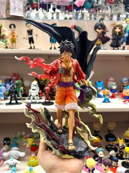 One Piece Monkey D. Luffy Figür (28 cm)
