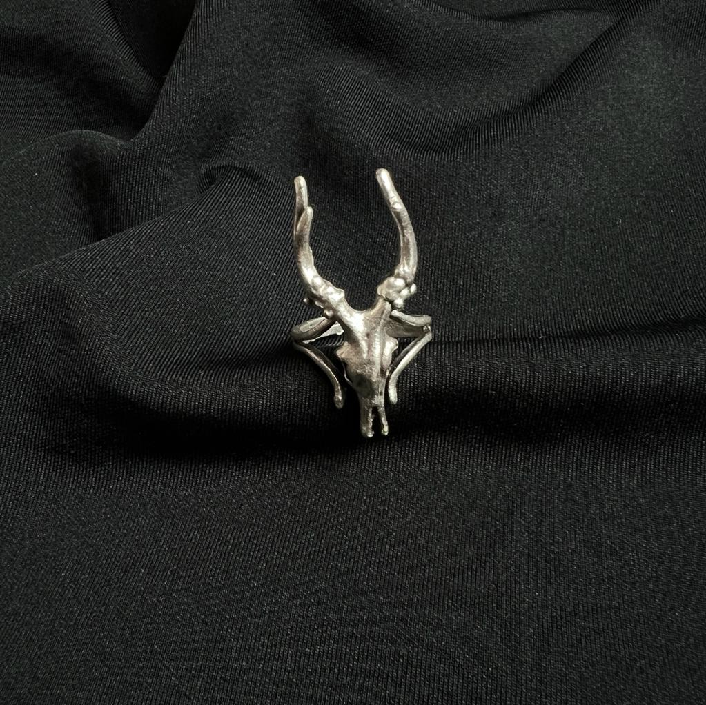Gothic Deer Head Yüzük