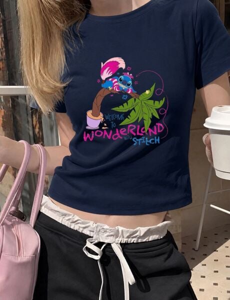 Wonderland Stıtch Baskılı Lacivert Kemer Boy Y2K Kısa Kollu Crop