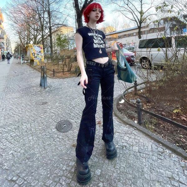 Retro Siyah Warning This Bitch Kısa kollu Crop