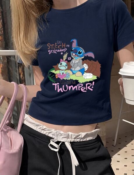 Stıtch And Scrump Thumper Baskılı Lacivert Kemer Boy Y2K Kısa Kollu Crop