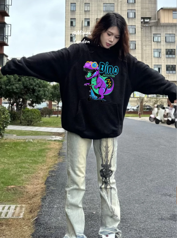 Siyah Dino baskılı oversize Sweatshirt