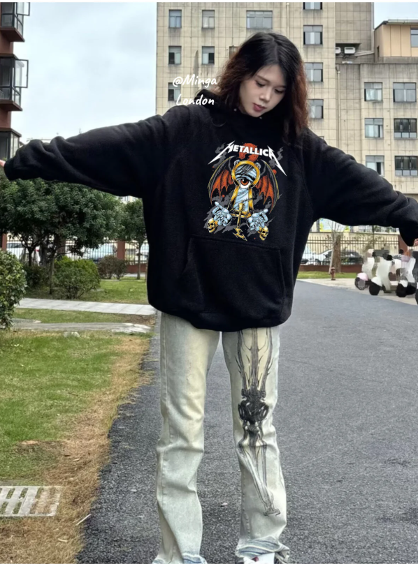 Siyah Metallica baskılı oversize Sweatshirt