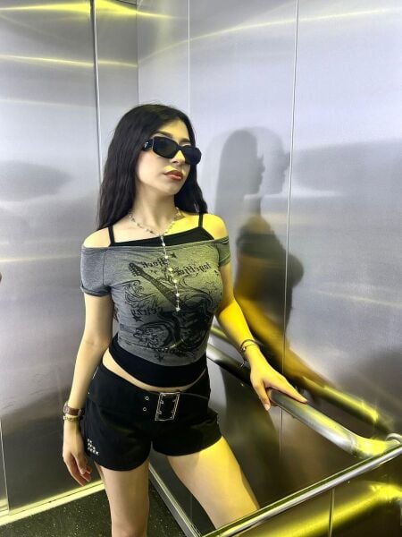 Vintage Gitar Baskılı Antrasit Crop Top