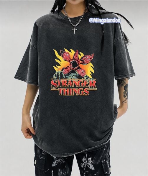 Yıkamalı Kumaş Stranger Thıngs Baskılı Oversize T-Shirt