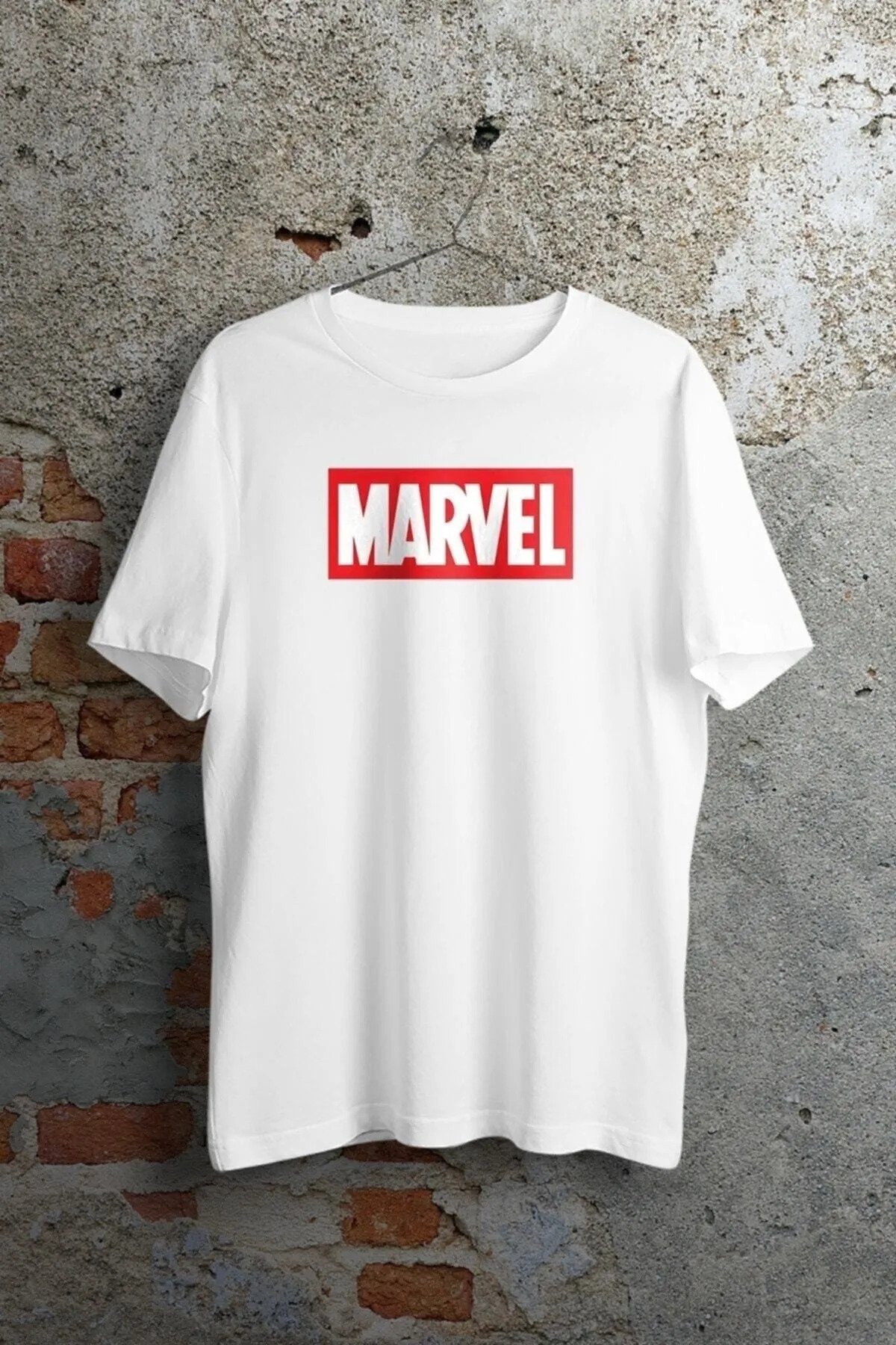 Wolfers- Marvel Logo Beyaz Unisex Tshirt