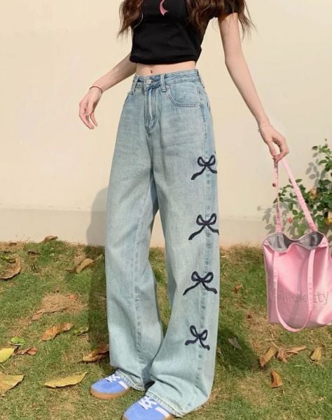 Kurdele Detaylı Baggy Pantolon Jean