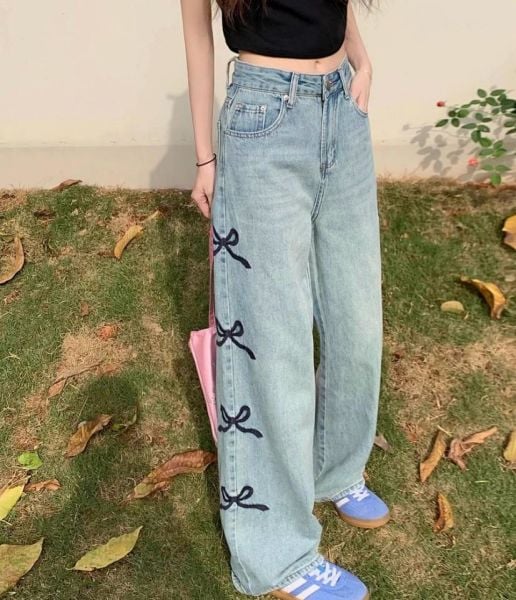 Kurdele Detaylı Baggy Pantolon Jean