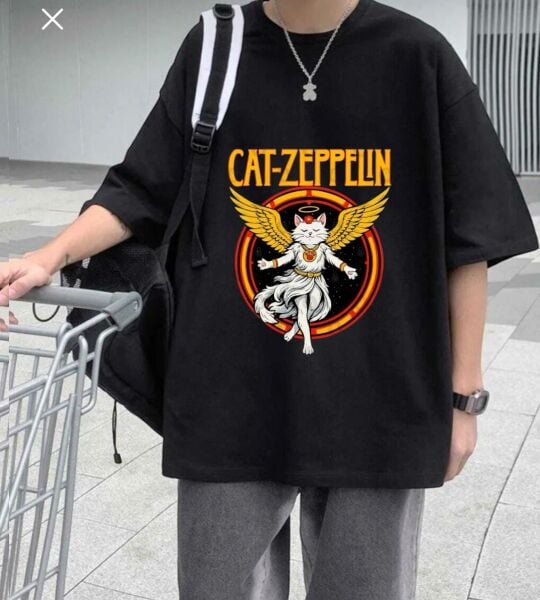 Cat Zeppelin Baskılı Siyah T-Shirt