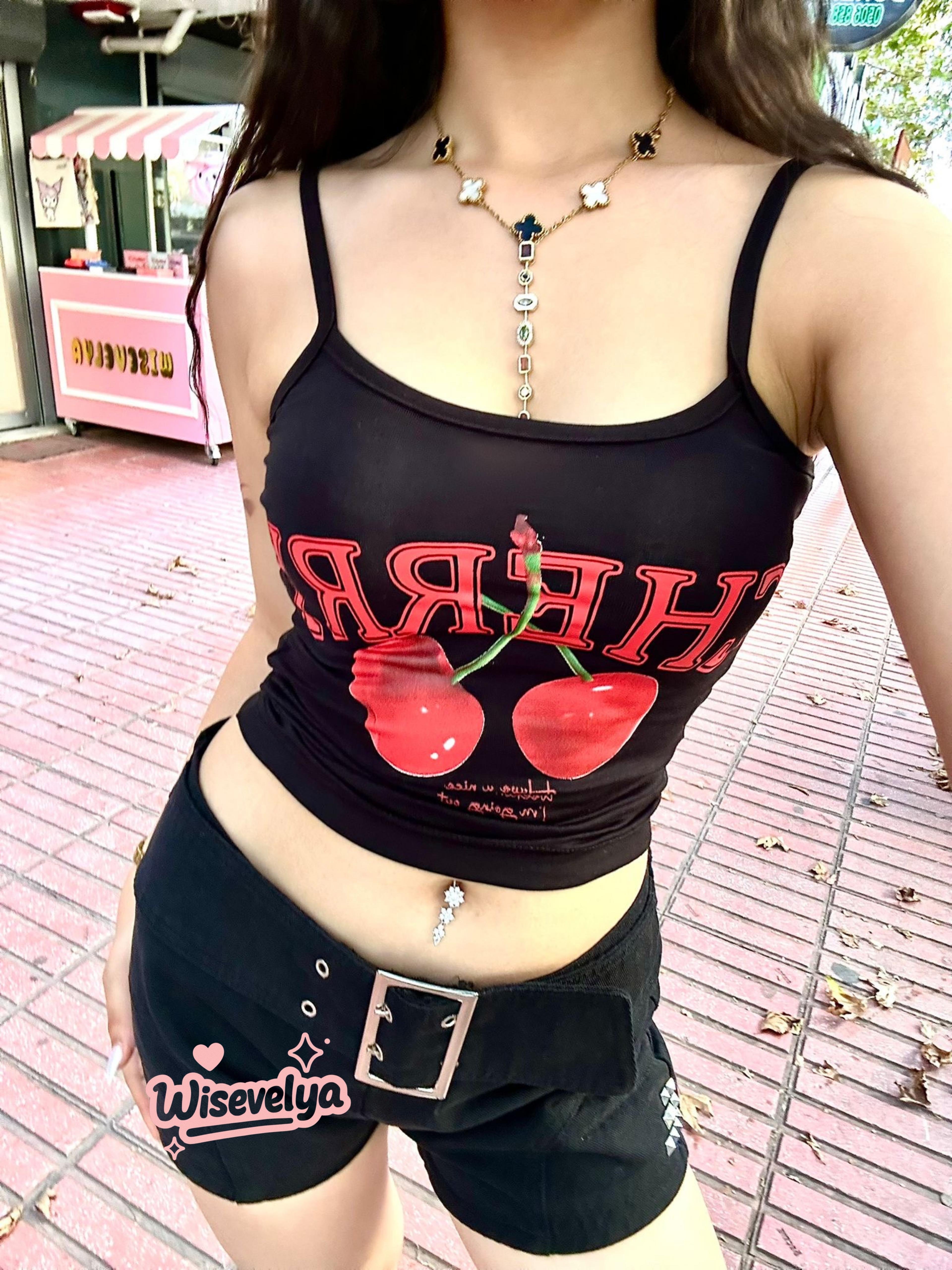 Siyah Cherry Askılı Crop