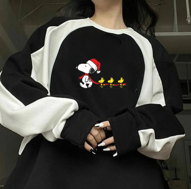 Streetwear New Year Snoopy Baskılı Siyah Unisex Oversize Bisiklet Yaka Sweatshirt